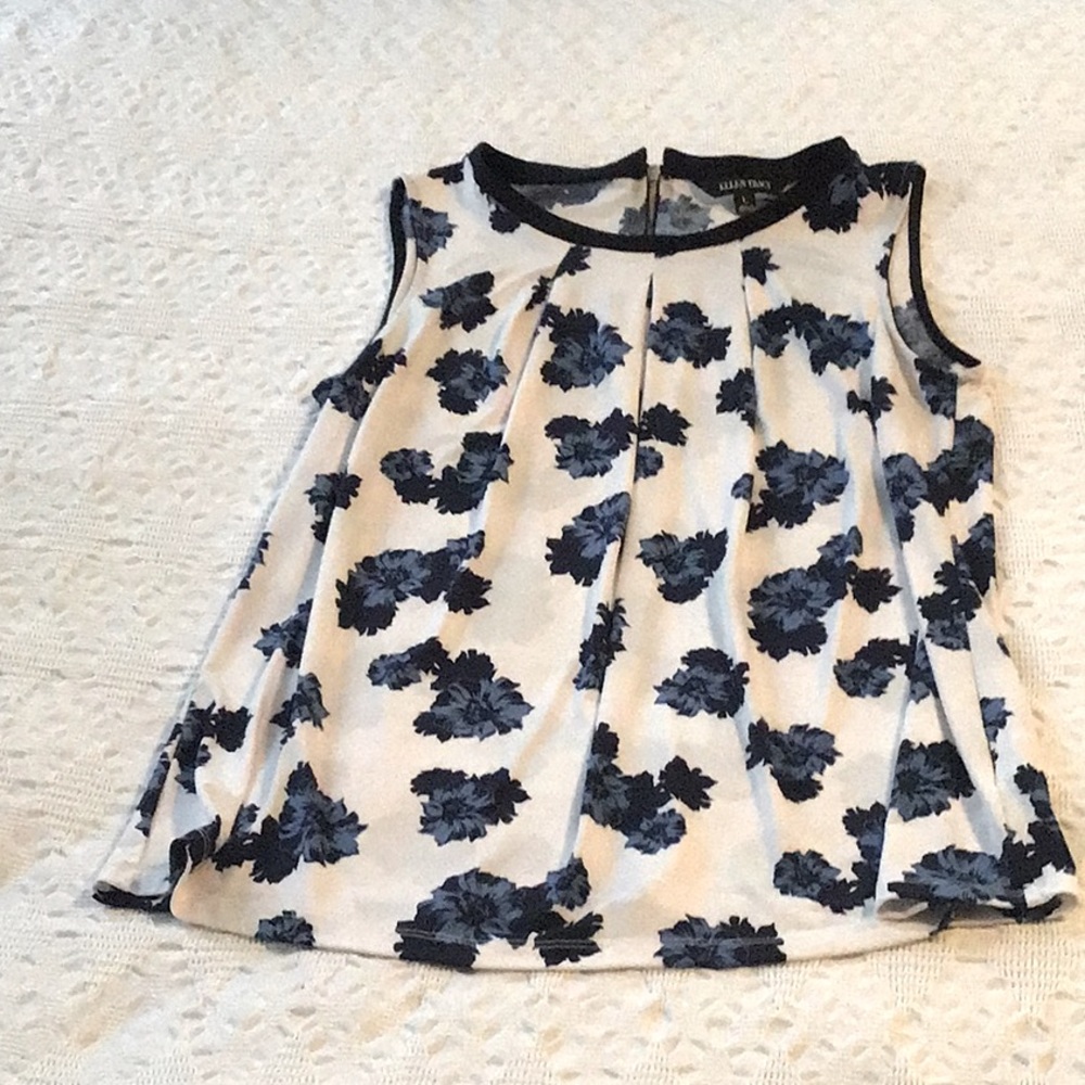 Ellen Tracy summer sleeveless blouse
